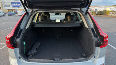 Volvo XC60 2.0 B5P Plus Dark 5dr AWD Geartronic Petrol Estate